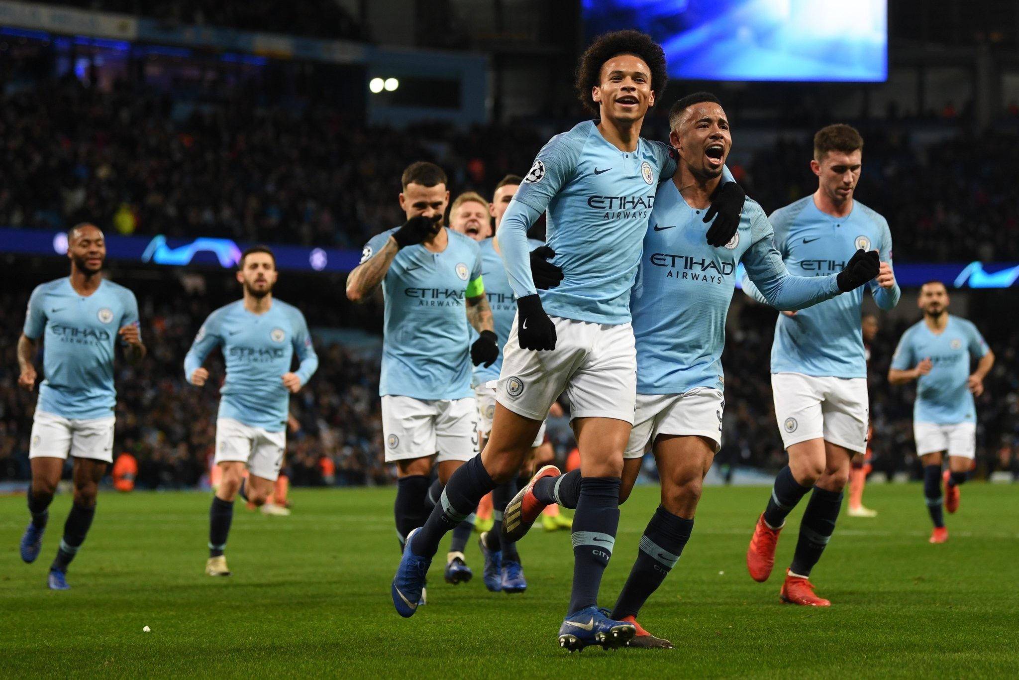 无论是在发 无论是在发